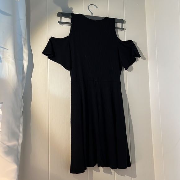 Ribbed Black Wrap Dress || Size M - Picture 5 of 5